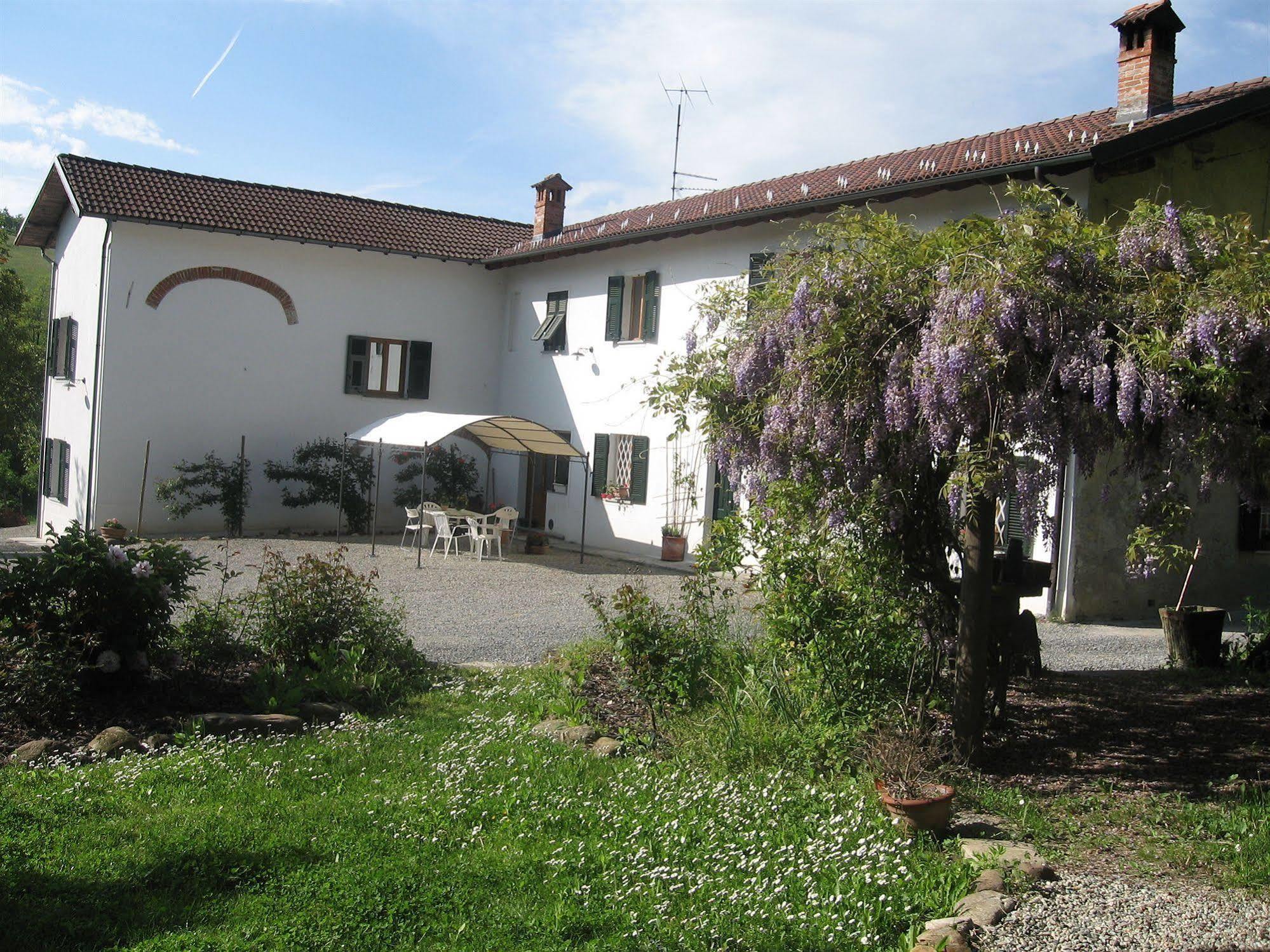 Agriturismo Cascina Tollu San Giacomo  Exterior photo