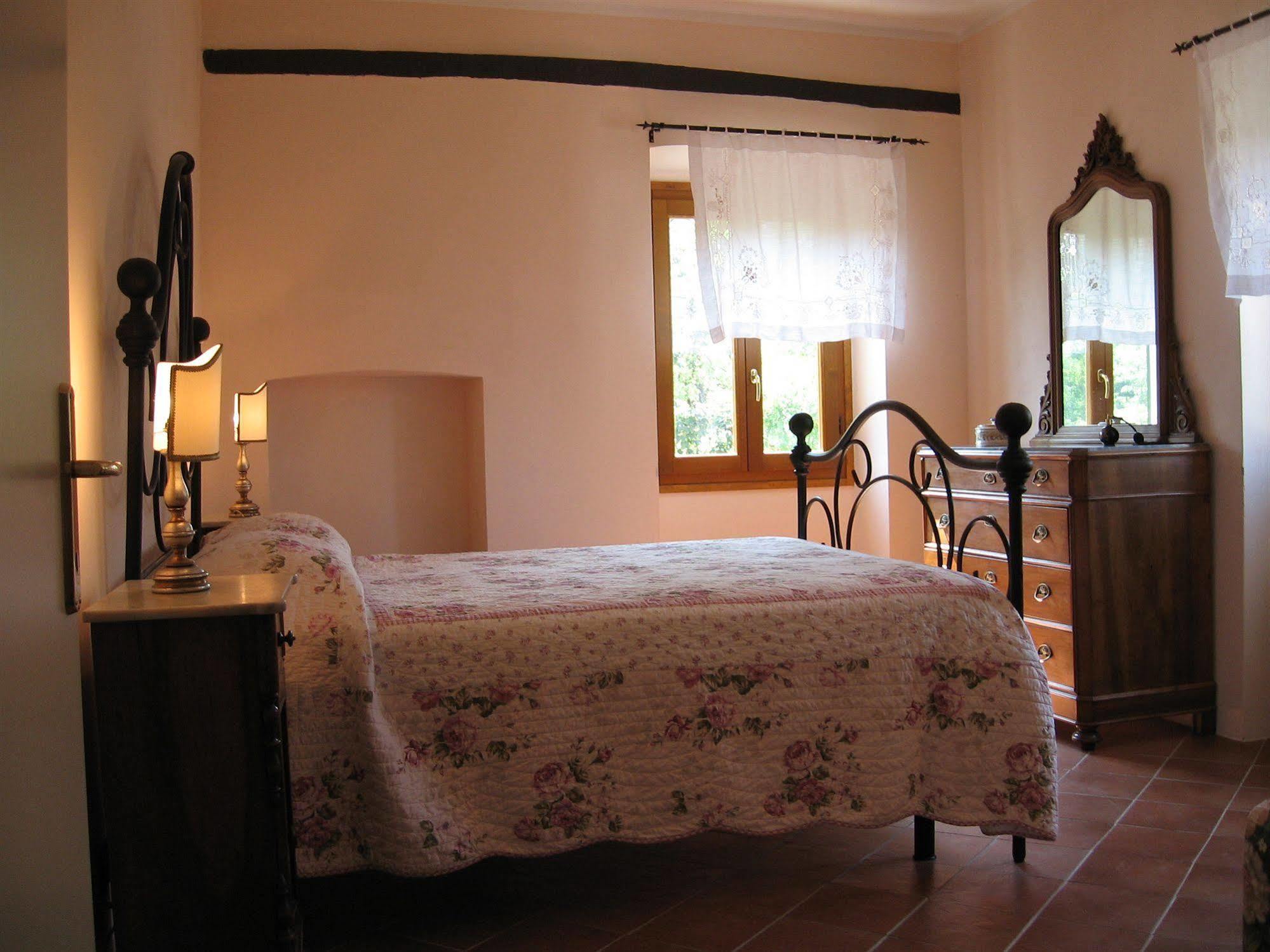 Agriturismo Cascina Tollu San Giacomo  Exterior photo